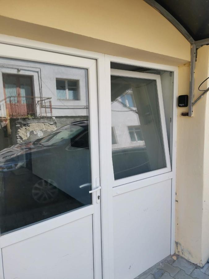 Cosy 2 Rooms Apartment With A View Near The Forest Predeal Eksteriør bilde